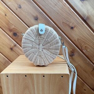 Round Woven Crossbody Bag - Cream
